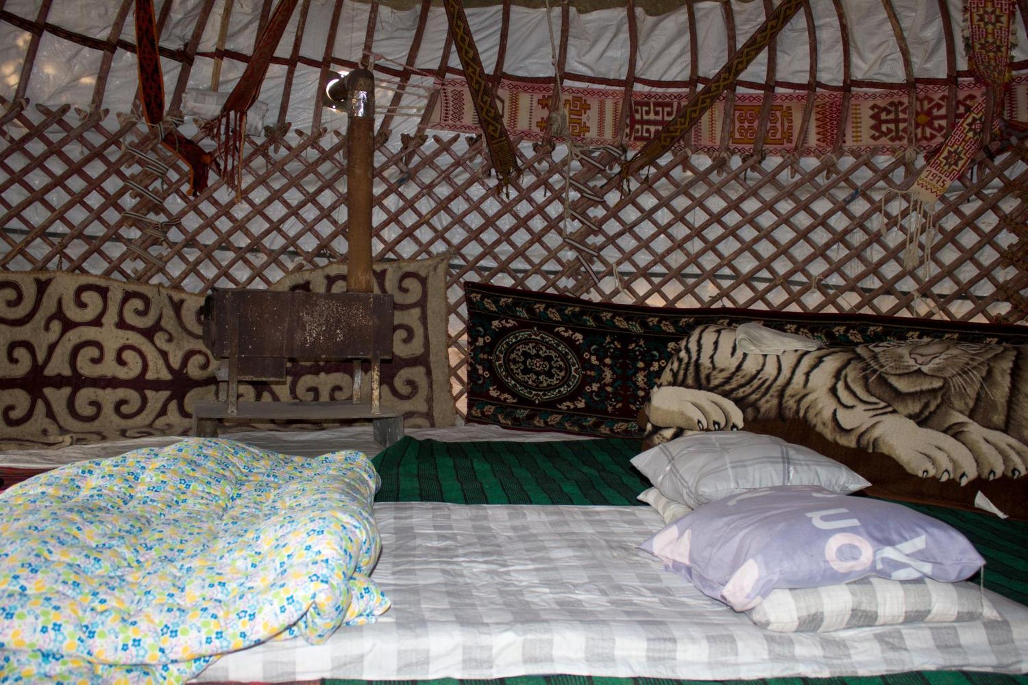Authentic Uzbek Yurt Camp Eco-Friendly Hotel Nurota Ngoại thất bức ảnh