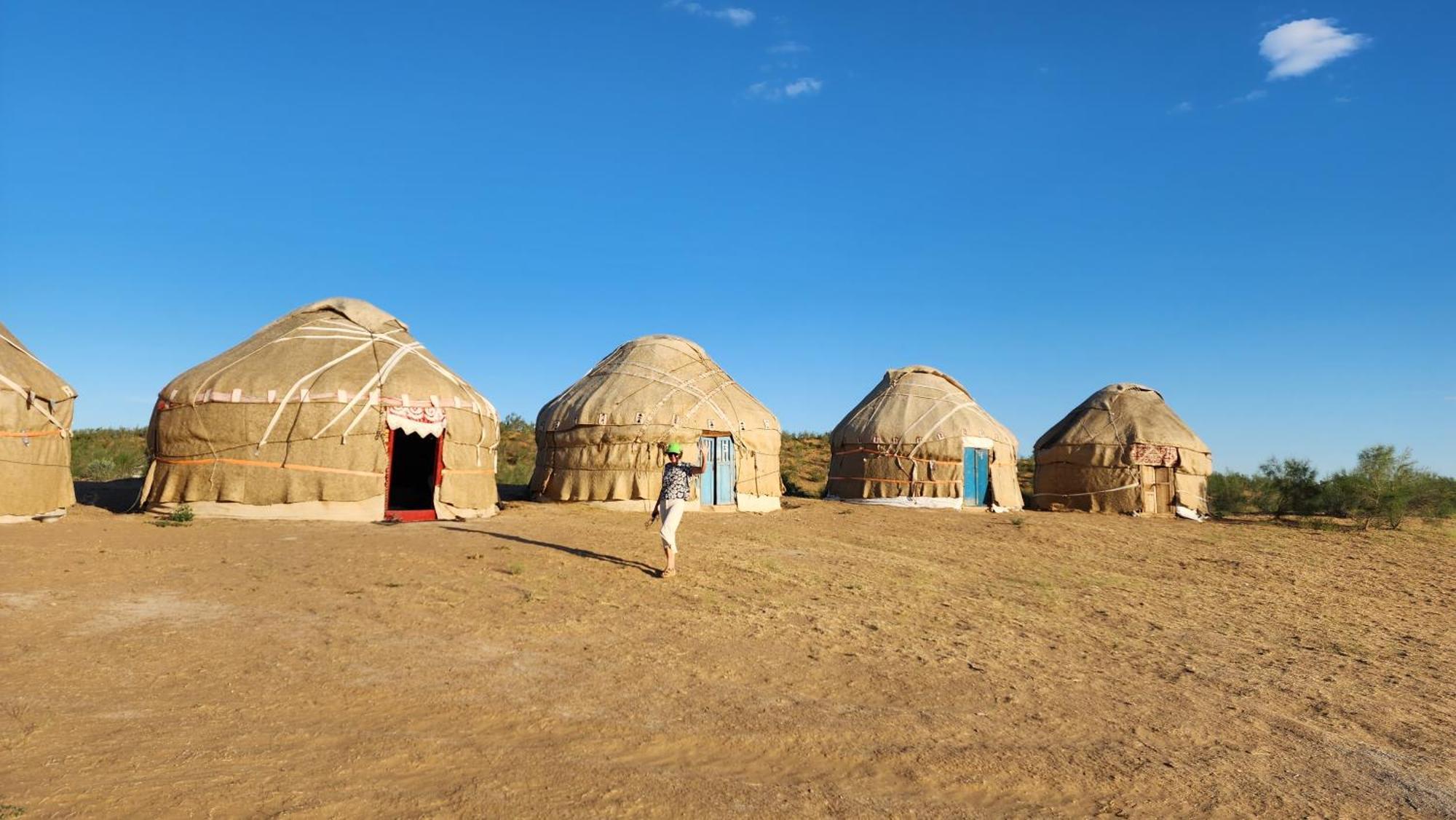 Authentic Uzbek Yurt Camp Eco-Friendly Hotel Nurota Ngoại thất bức ảnh