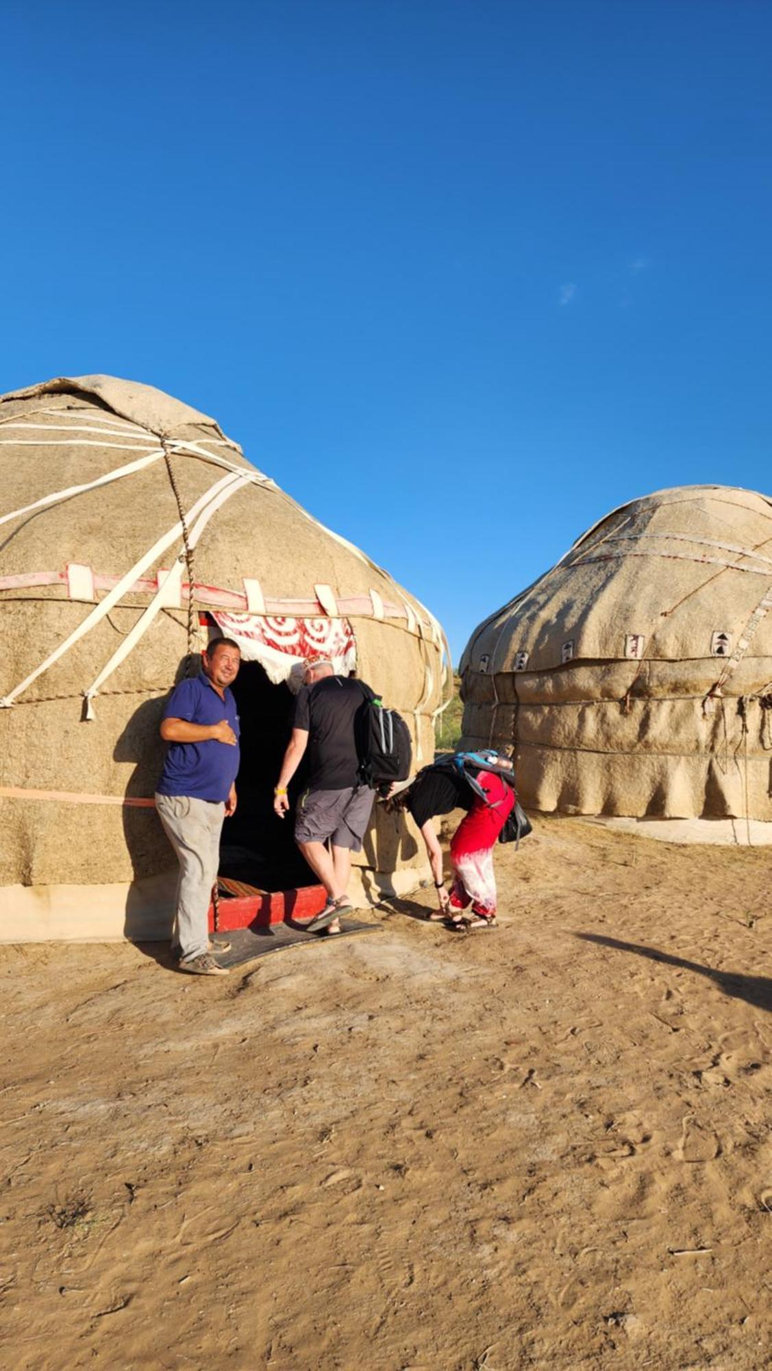 Authentic Uzbek Yurt Camp Eco-Friendly Hotel Nurota Ngoại thất bức ảnh